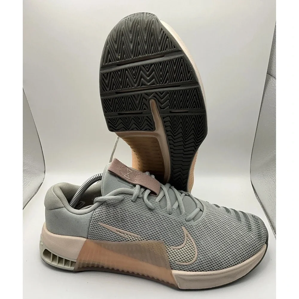Size 11.5 - Nike Metcon 9 Mica Green Guava Ice W